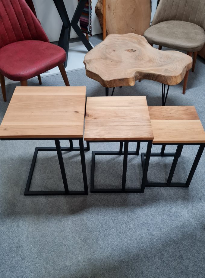 3'er Set Beistelltisch aus Kirschbaum